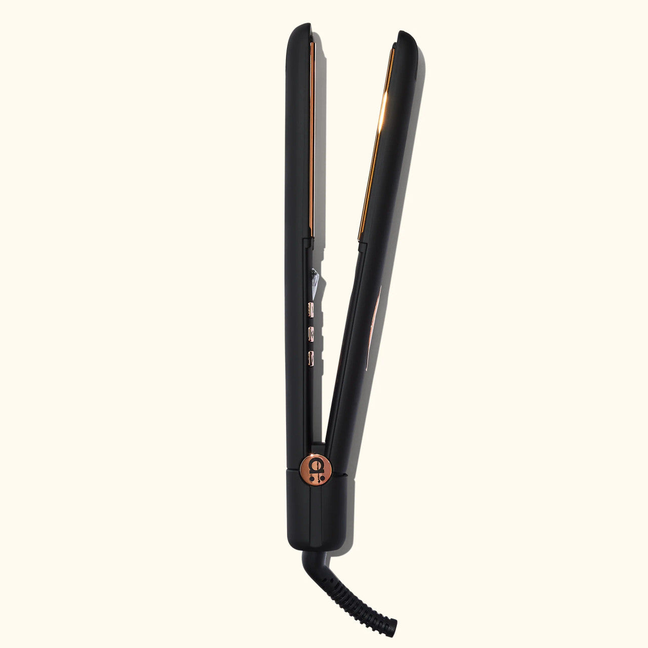 the confidante moisture maintenance titanium flat iron